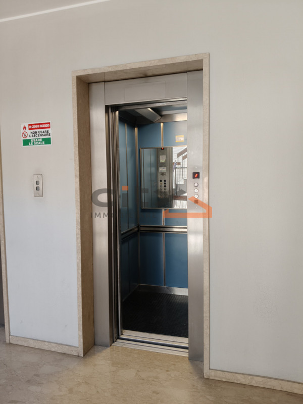 Immagine 7 di Ufficio in affitto  a Bassano Del Grappa