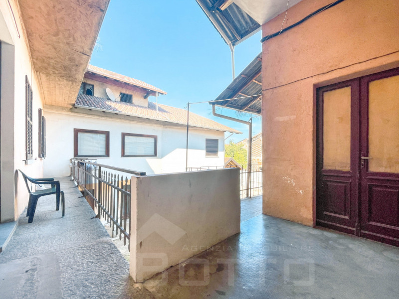 Immagine 2 di Villetta a schiera in vendita  in via matteotti n 56 a Suno