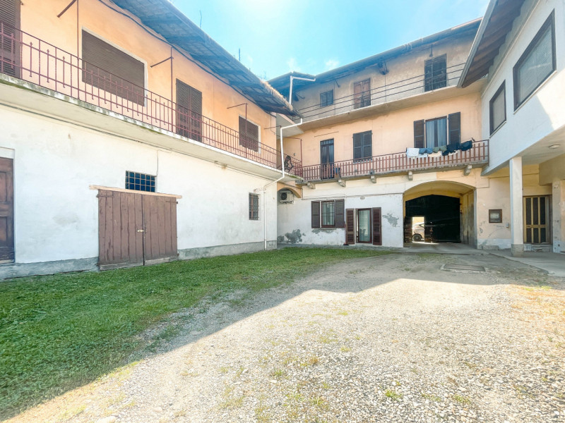 Immagine 4 di Villetta a schiera in vendita  in via matteotti n 56 a Suno