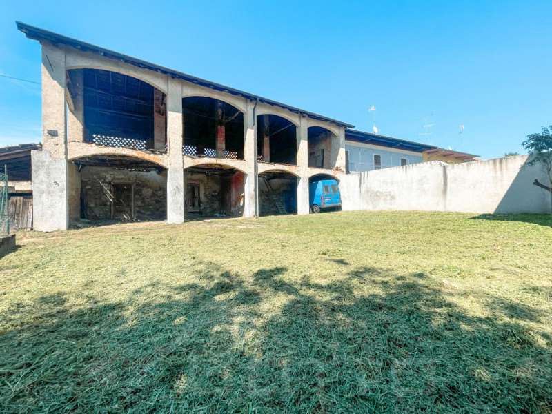 Immagine 7 di Villetta a schiera in vendita  in via matteotti n 56 a Suno