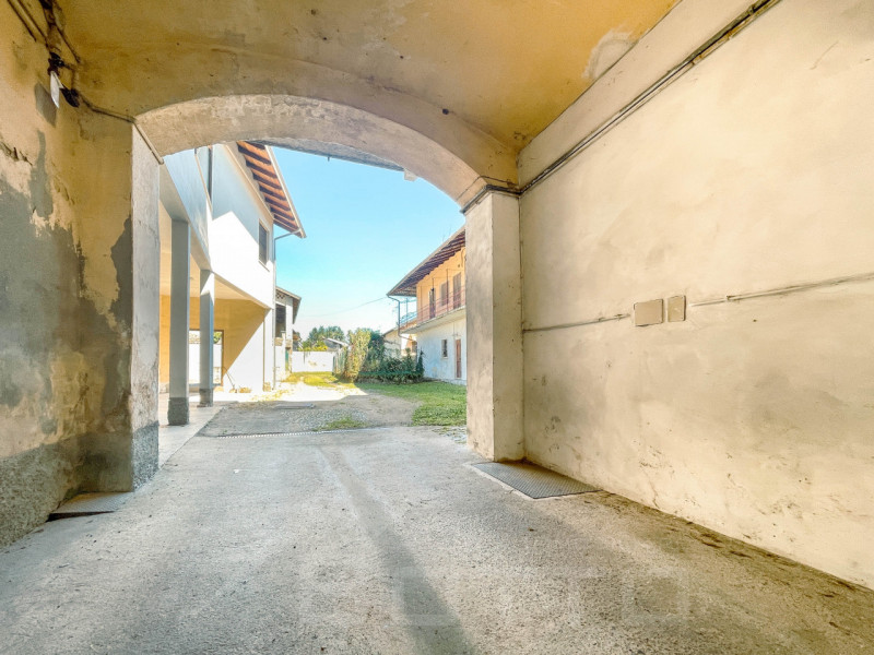 Immagine 10 di Villetta a schiera in vendita  in via matteotti n 56 a Suno