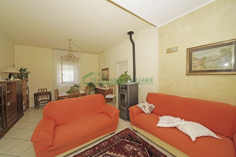 Immagine 11 di Appartamento in vendita  in via chiesa 5 a Vestone