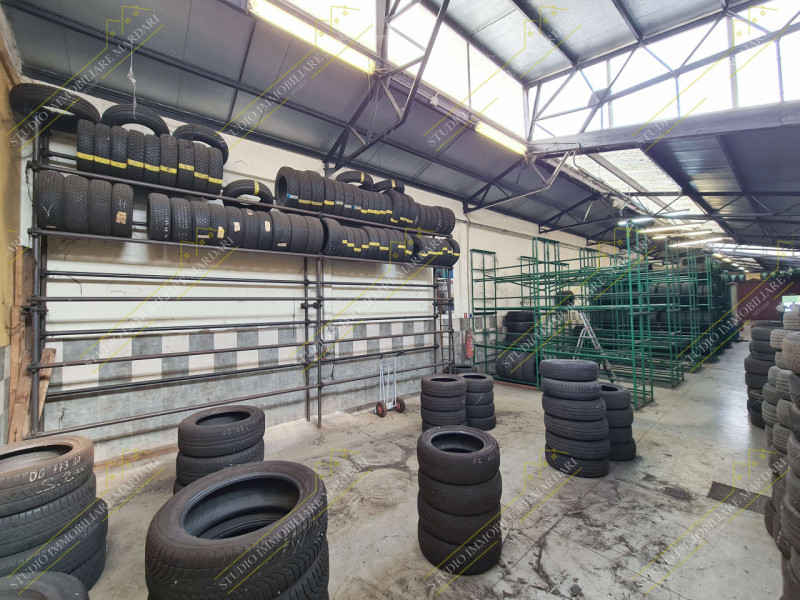 Immagine 15 di Capannone industriale in vendita  in Via Emilia Est a Modena