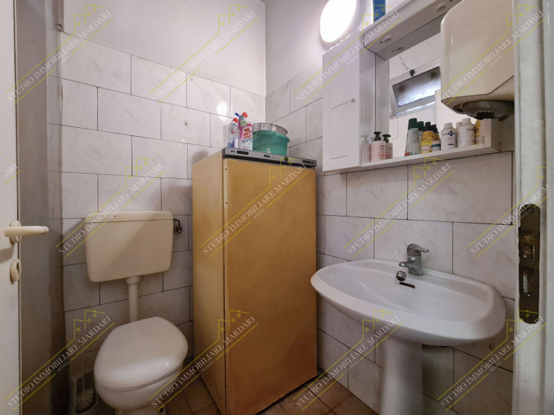 Immagine 16 di Capannone industriale in vendita  in Via Emilia Est a Modena