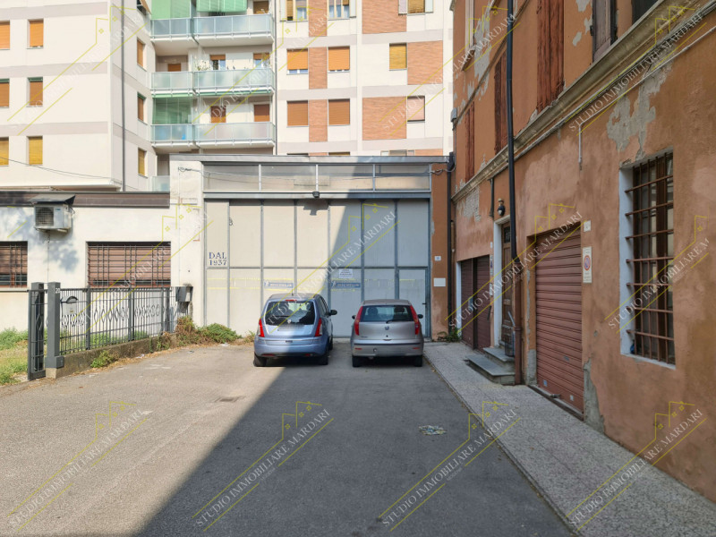 Immagine 19 di Capannone industriale in vendita  in Via Emilia Est a Modena