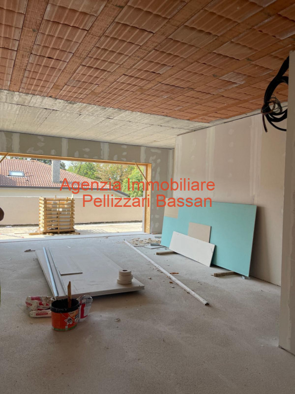 Immagine 3 di Appartamento in vendita  a Spresiano