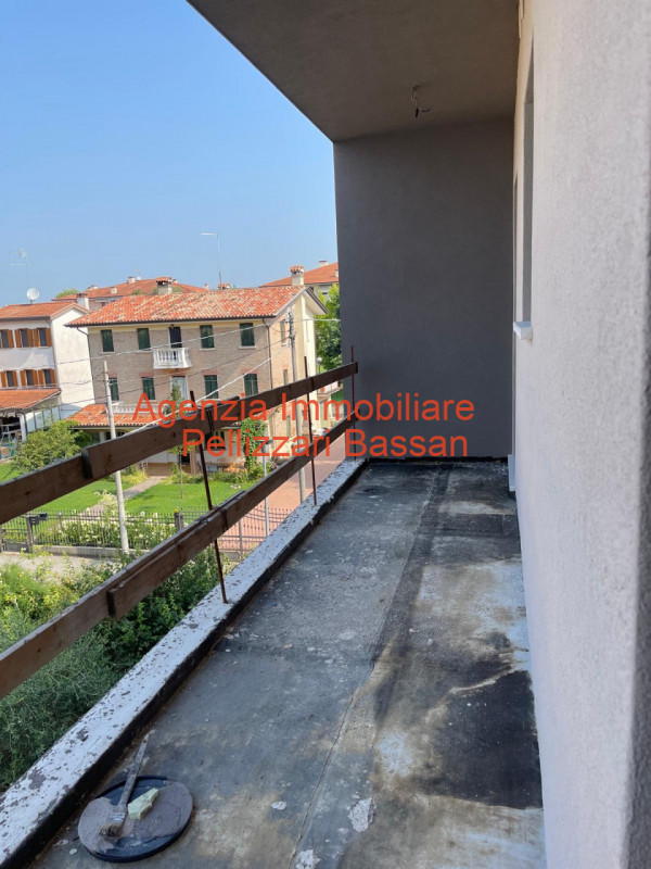 Immagine 4 di Appartamento in vendita  a Spresiano