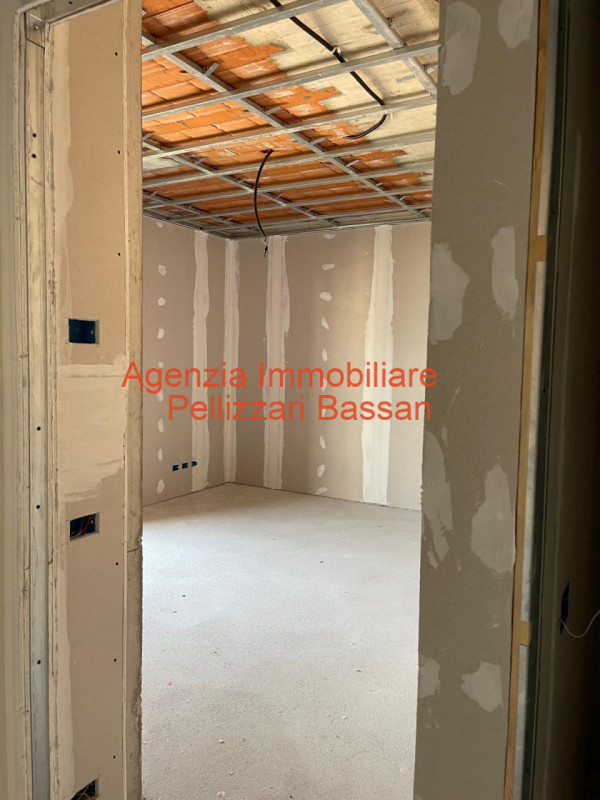 Immagine 13 di Appartamento in vendita  a Spresiano