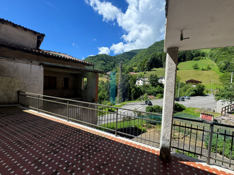 Immagine 3 di Rustico / casale in vendita  in via Dosseli 8 a Tavernole Sul Mella