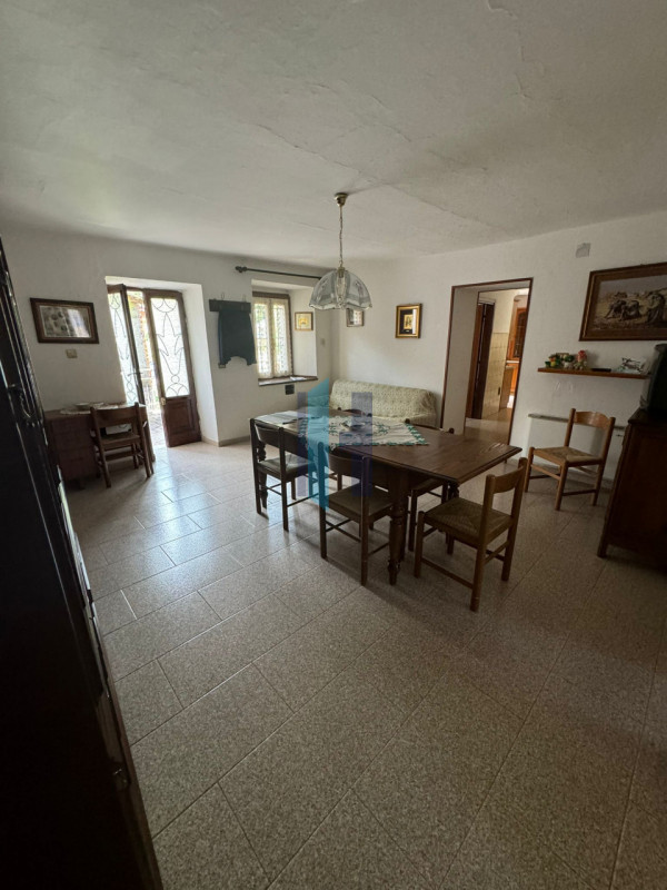 Immagine 7 di Rustico / casale in vendita  in via Dosseli 8 a Tavernole Sul Mella