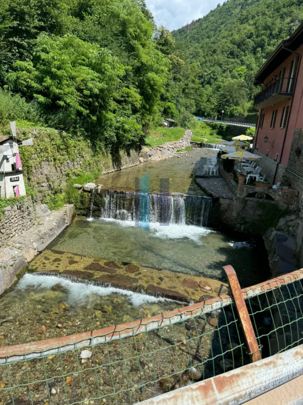 Immagine 32 di Rustico / casale in vendita  in via Dosseli 8 a Tavernole Sul Mella