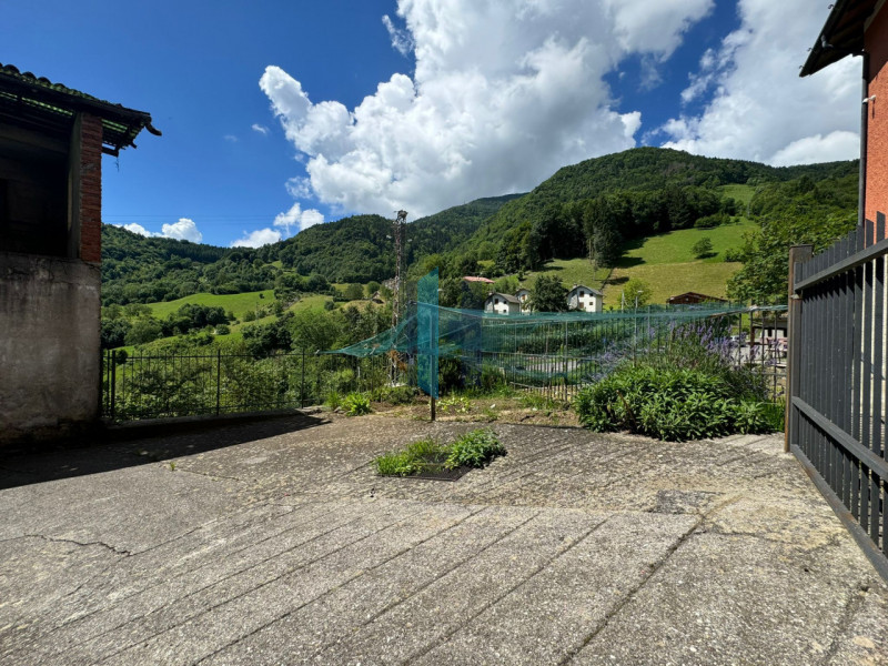 Immagine 40 di Rustico / casale in vendita  in via Dosseli 8 a Tavernole Sul Mella