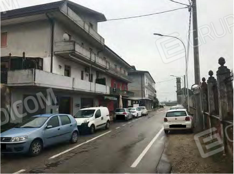 Immagine 12 di Palazzo in vendita  in Via Calcinaro 751 a Salizzole