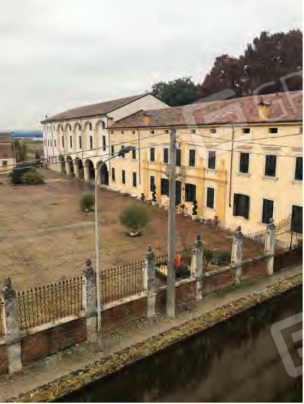 Immagine 20 di Palazzo in vendita  in Via Calcinaro 751 a Salizzole