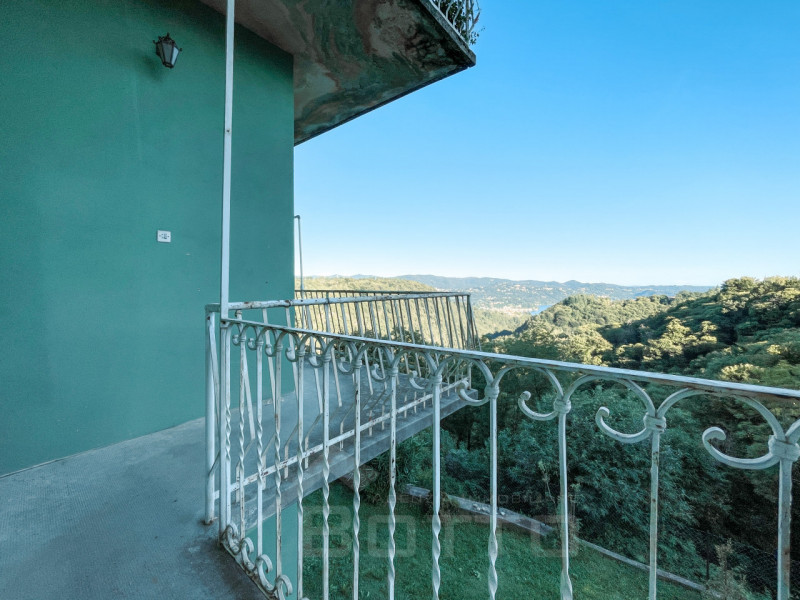 Immagine 26 di Casa indipendente in vendita  in Via Omegna 16 a Arola