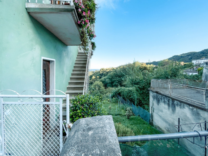 Immagine 31 di Casa indipendente in vendita  in Via Omegna 16 a Arola