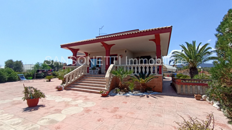 Immagine 3 di Villa in vendita  in Fascianello a Fasano