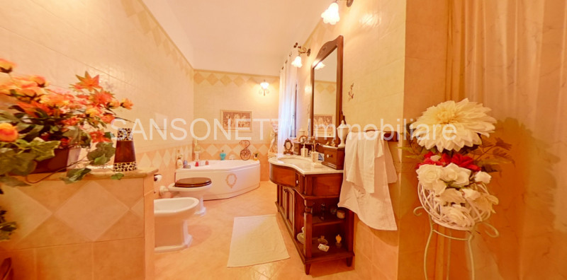 Immagine 34 di Villa in vendita  in Fascianello a Fasano