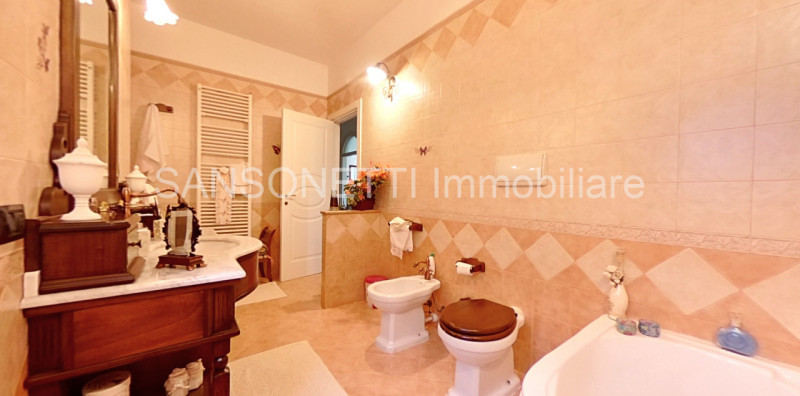 Immagine 35 di Villa in vendita  in Fascianello a Fasano