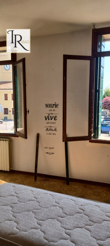 Immagine 27 di Palazzo in vendita  a Trecenta