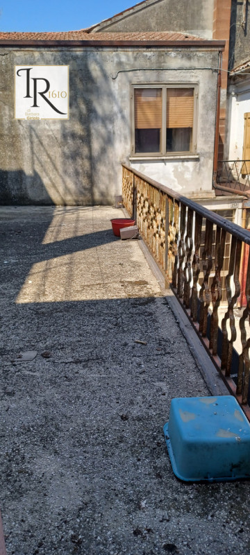 Immagine 31 di Palazzo in vendita  a Trecenta