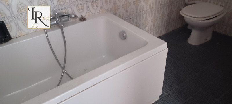 Immagine 33 di Palazzo in vendita  a Trecenta