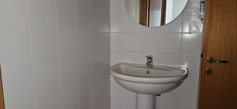 Immagine 11 di Ufficio in vendita  in Via Cavour a Este