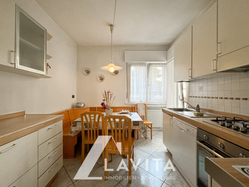 Immagine 7 di Appartamento in vendita  in via Resia a Bolzano