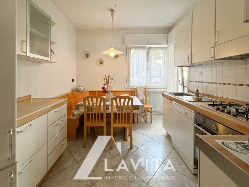 Immagine 8 di Appartamento in vendita  in via Resia a Bolzano