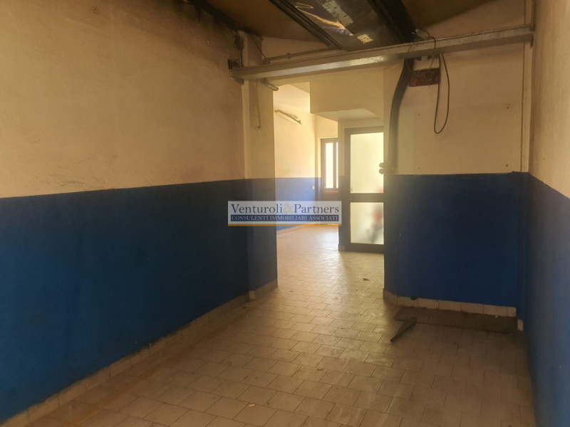 Immagine 11 di Capannone industriale in affitto  in Via industriale a Prevalle