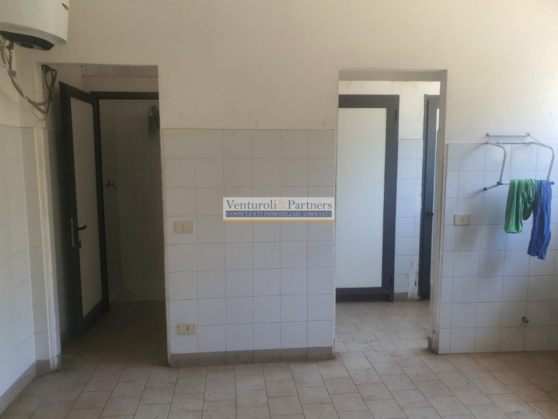 Immagine 15 di Capannone industriale in affitto  in Via industriale a Prevalle