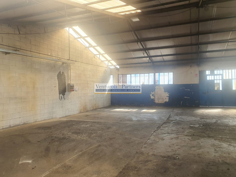 Immagine 20 di Capannone industriale in affitto  in Via industriale a Prevalle