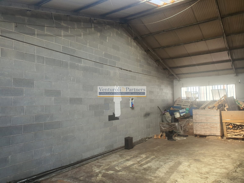 Immagine 22 di Capannone industriale in affitto  in Via industriale a Prevalle