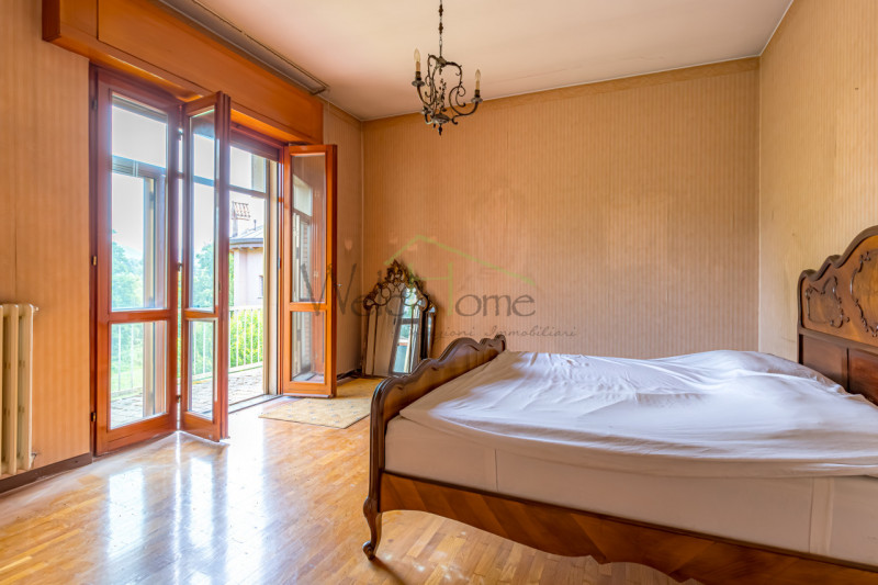 Immagine 17 di Casa bifamiliare in vendita  in Via appiani 1 a Merone