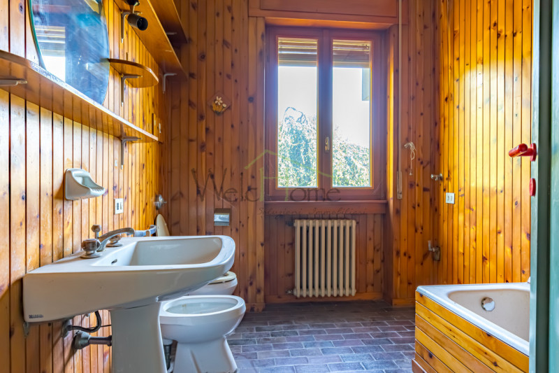 Immagine 23 di Casa bifamiliare in vendita  in Via appiani 1 a Merone