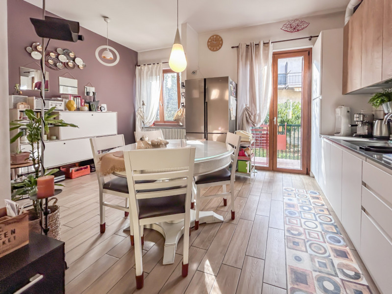 Immagine 5 di Appartamento in vendita  in Via Galileo Galilei a Sant'ambrogio Di Valpolicella