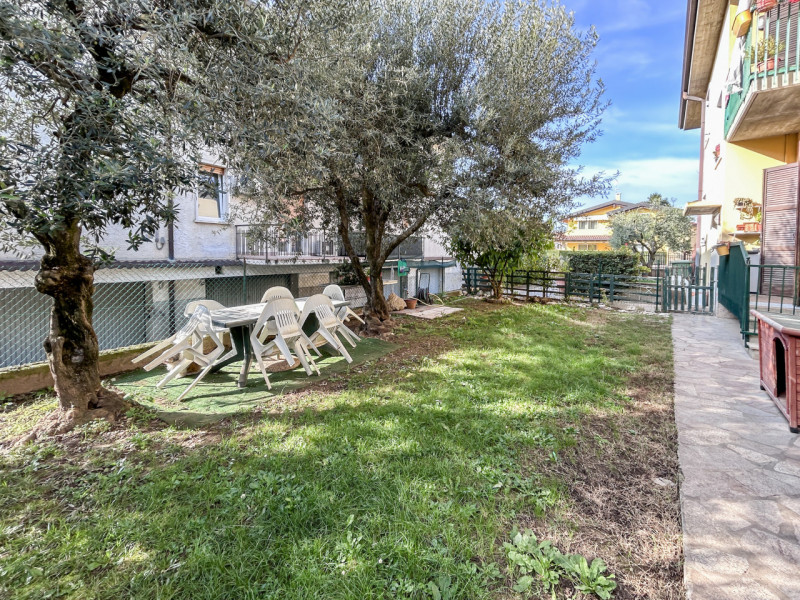 Immagine 24 di Appartamento in vendita  in Via Galileo Galilei a Sant'ambrogio Di Valpolicella