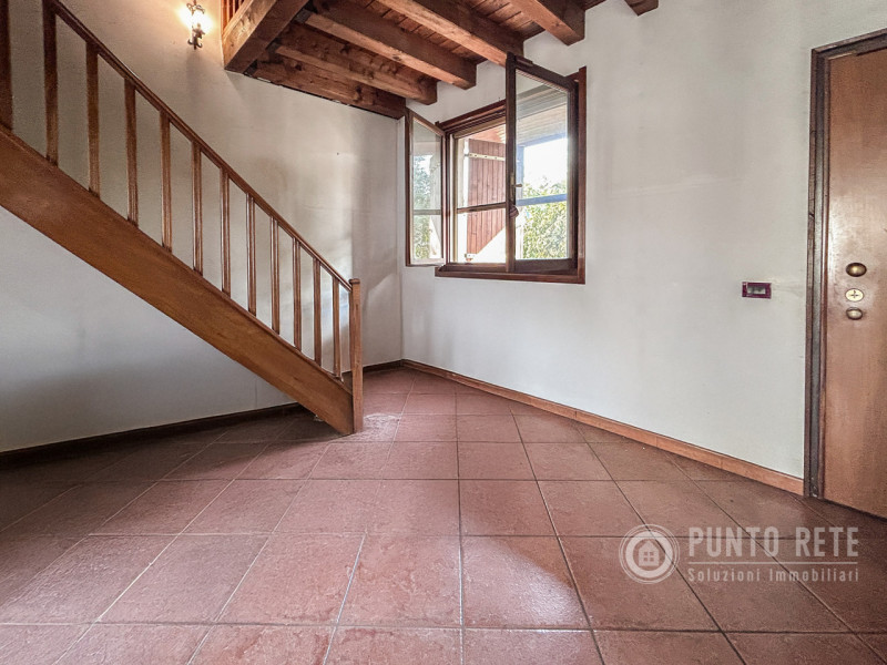 Immagine 5 di Casa indipendente in vendita  in Via Catene a Palu'