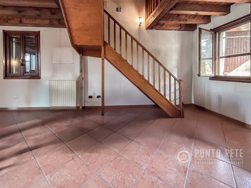 Immagine 6 di Casa indipendente in vendita  in Via Catene a Palu'