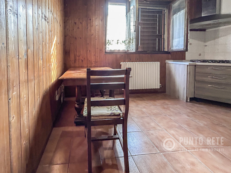 Immagine 8 di Casa indipendente in vendita  in Via Catene a Palu'