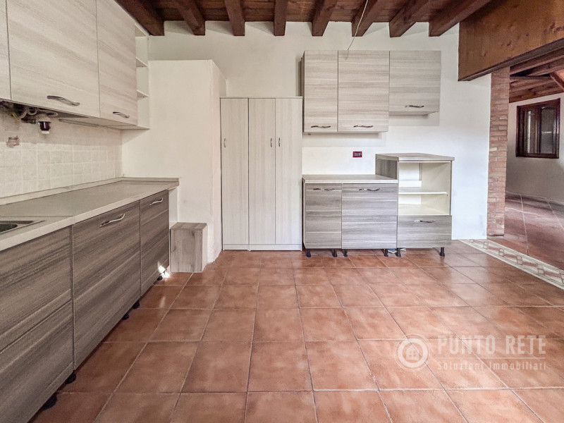 Immagine 10 di Casa indipendente in vendita  in Via Catene a Palu'