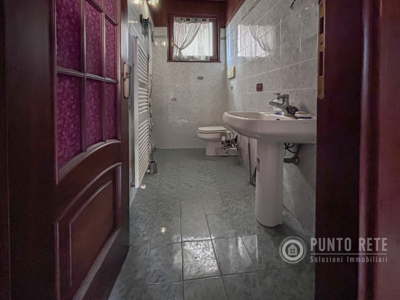 Immagine 15 di Casa indipendente in vendita  in Via Catene a Palu'