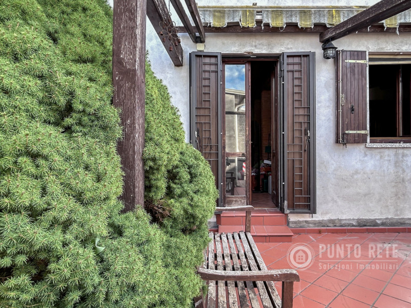 Immagine 23 di Casa indipendente in vendita  in Via Catene a Palu'