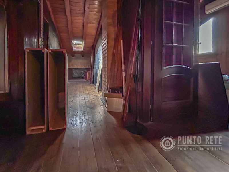 Immagine 33 di Casa indipendente in vendita  in Via Catene a Palu'