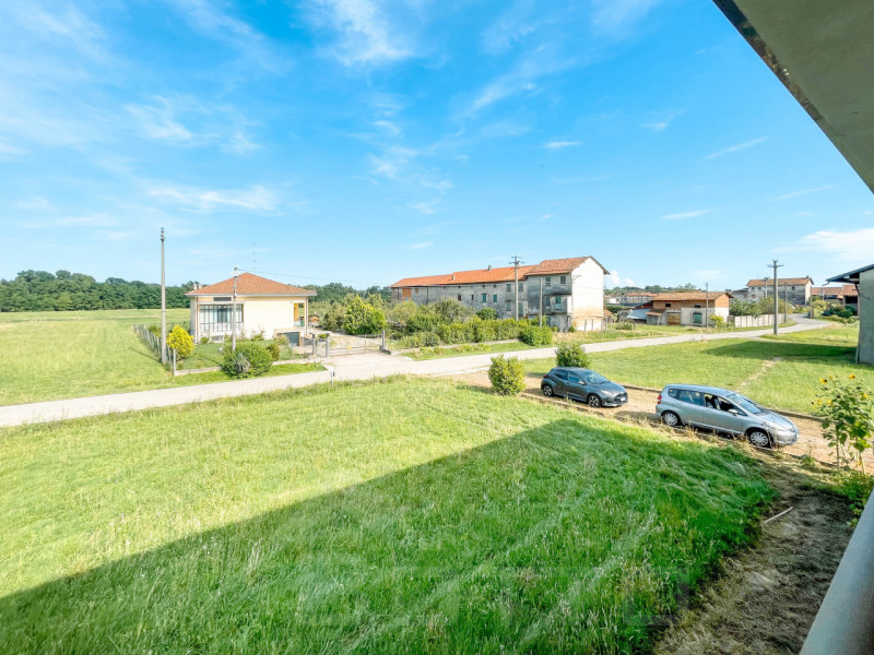 Immagine 5 di Casa indipendente in vendita  in località croce n 20 a Fontaneto D'agogna