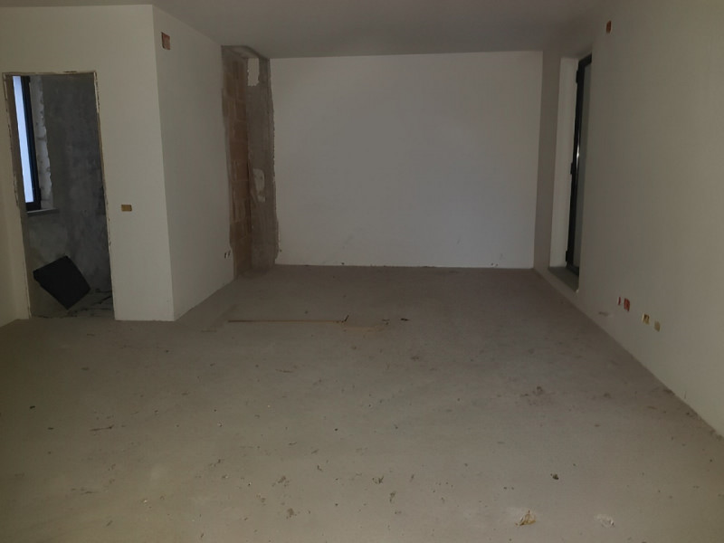 Immagine 10 di Magazzino in vendita  in via patrono d'Italia snc a Assisi