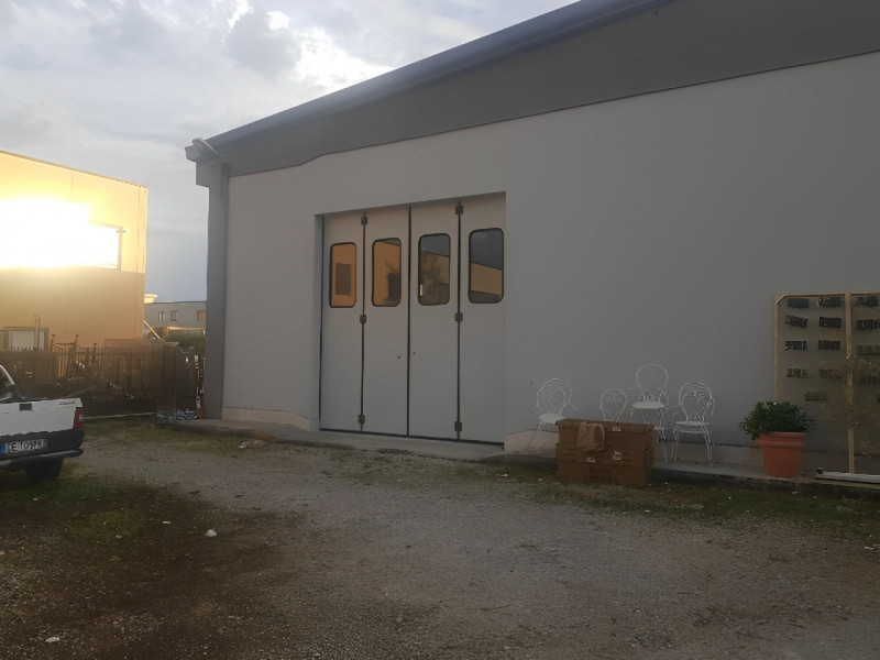 Immagine 13 di Magazzino in vendita  in via patrono d'Italia snc a Assisi
