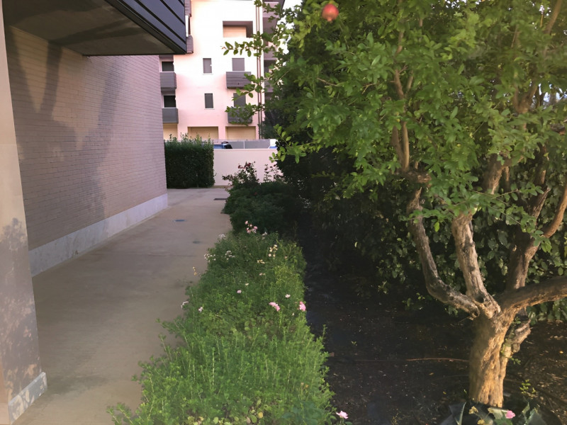 Immagine 17 di Magazzino in vendita  in via patrono d'Italia snc a Assisi