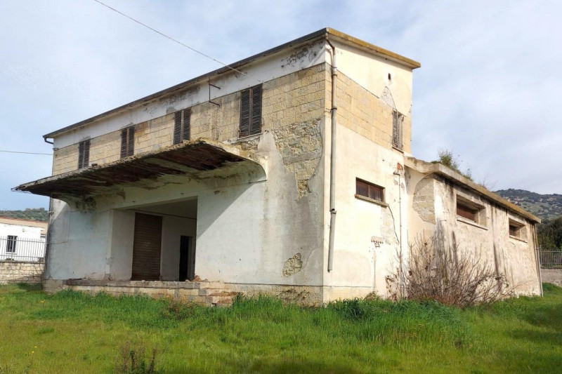Immagine 3 di Terreno in vendita  in Via Mario Angeloni, N. snc a Perugia