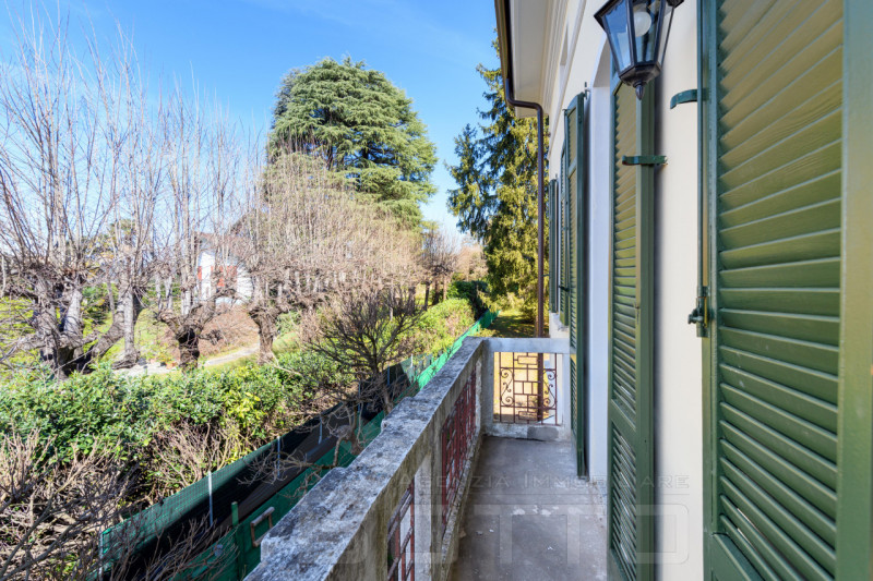 Immagine 24 di Villa in vendita  in Via Camillo Benso Conte di Cavour 40 a Castelletto Sopra Ticino